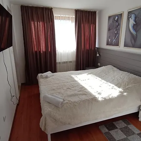 Belvedere Club Private