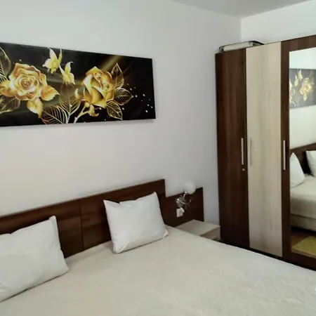 Apartment Belvedere Club Private *