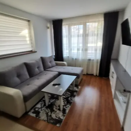 Belvedere Club Private