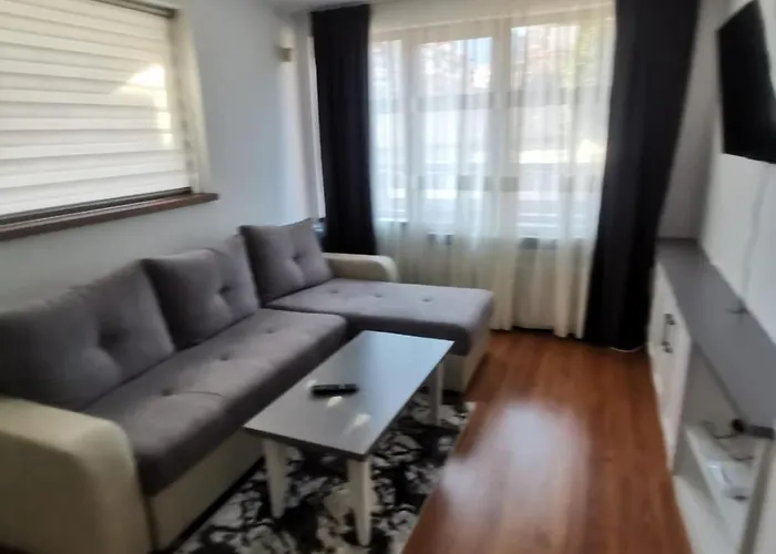 Belvedere Club Private